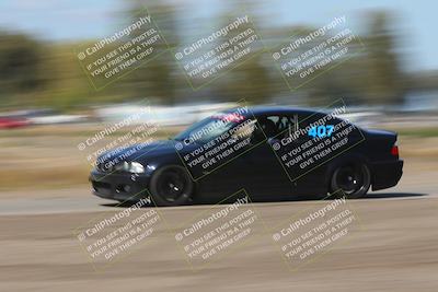 media/Oct-04-2025-OnGrid (Sat) [[44bd565ffa]]/Pink Group/Grapevine/